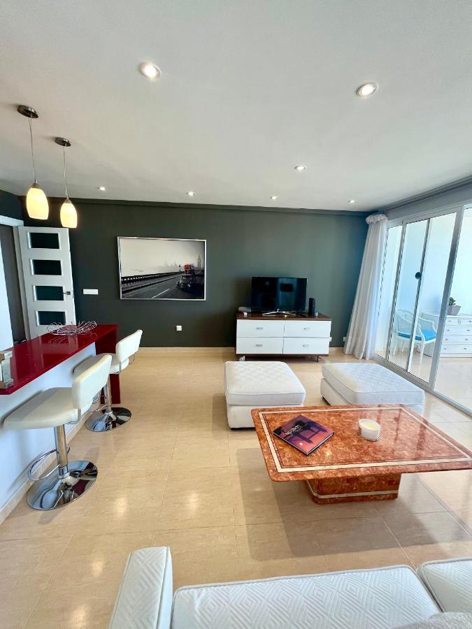 Dali Poniente Apartment Benidorm Luaran gambar